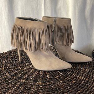 STUART WEITZMAN 'FRINGE TIMES' SUEDE ANKLE BOOTS / 7